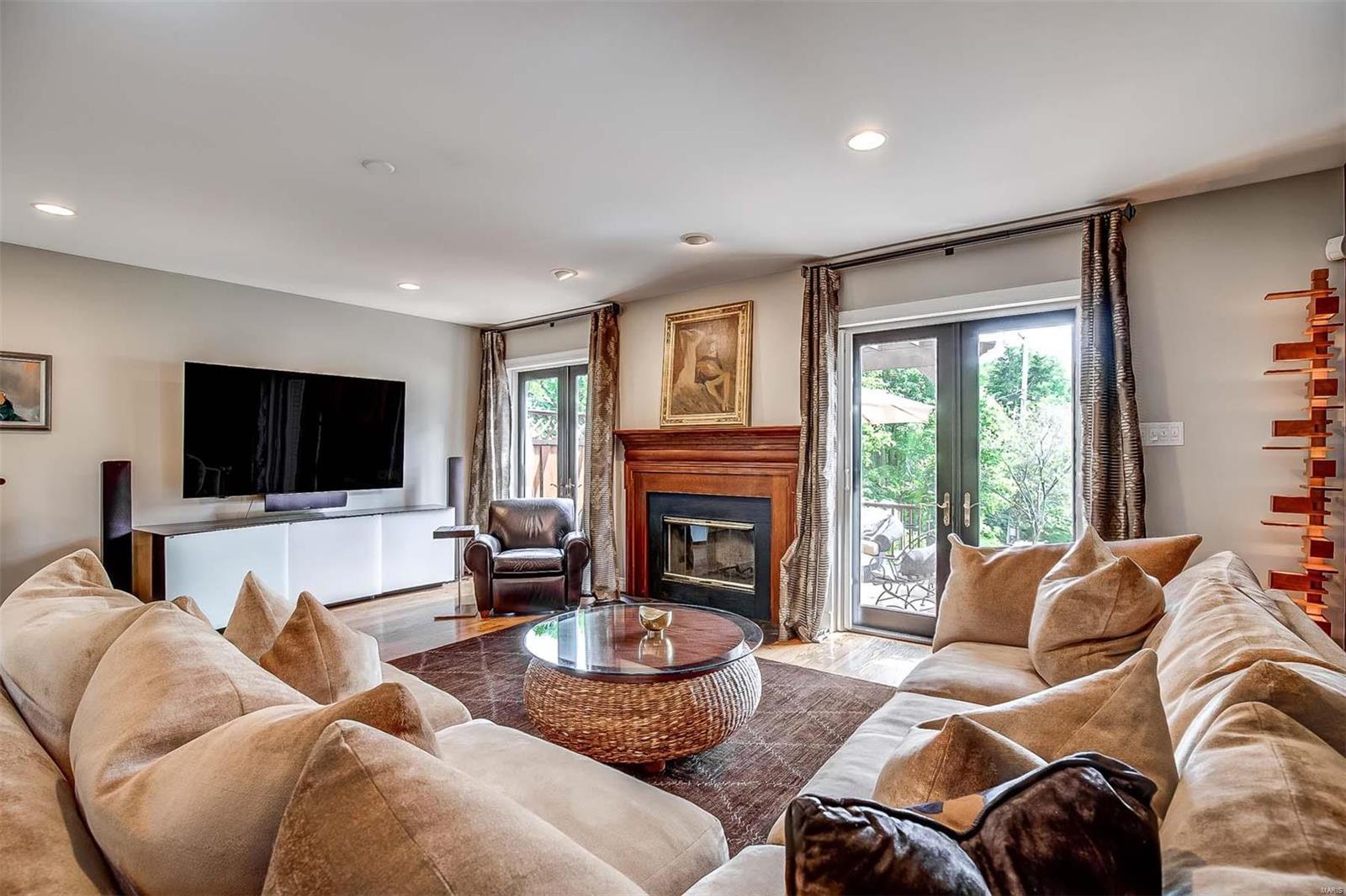 Mc Knight Acres Add - Residential