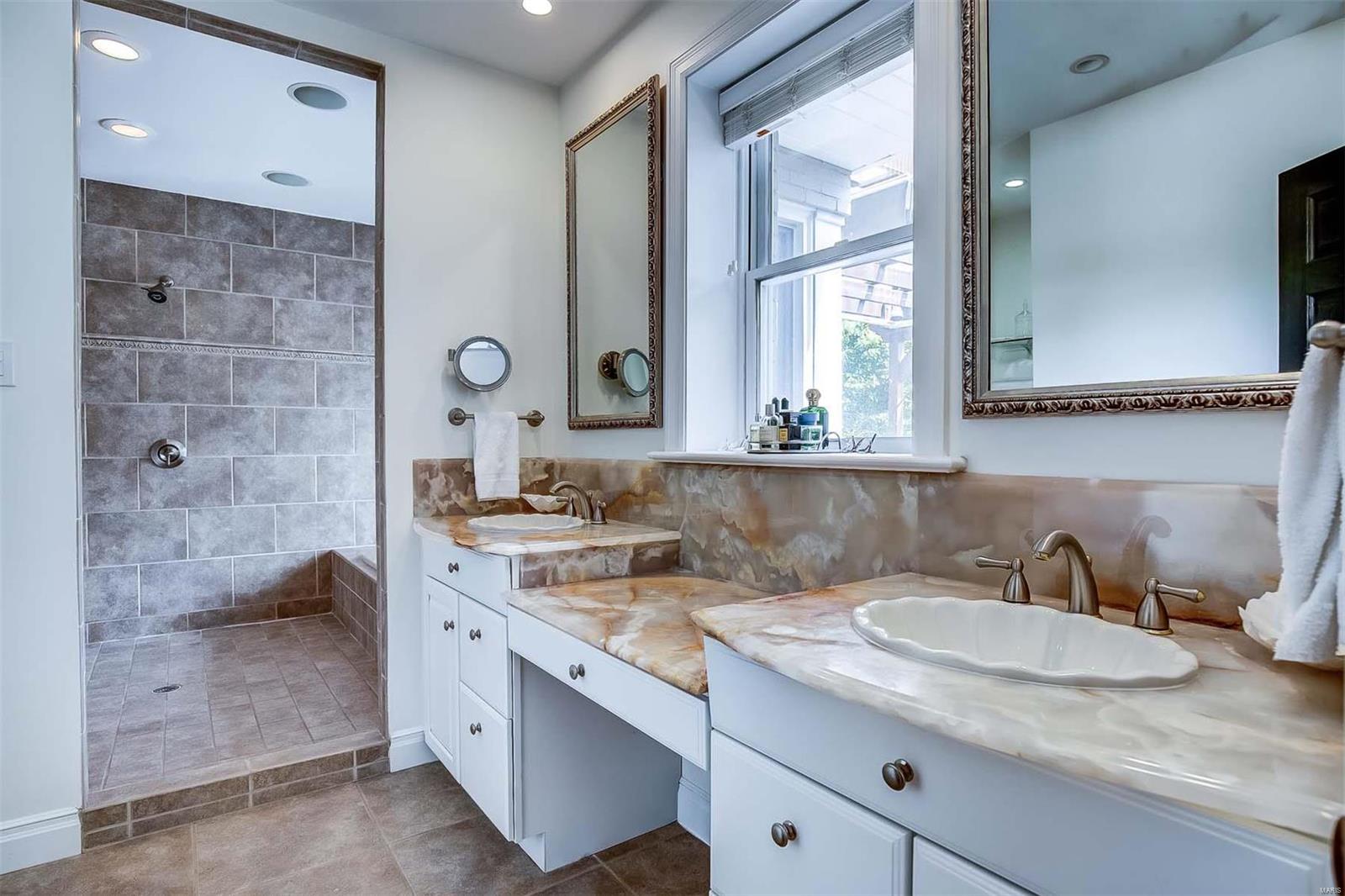 Mc Knight Acres Add - Residential