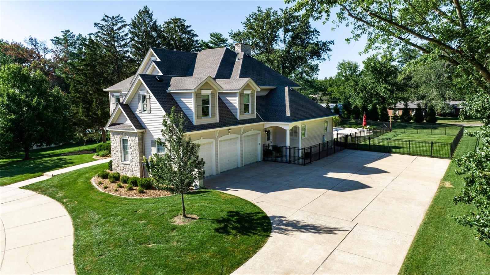 Bellecoeur 6 - Residential