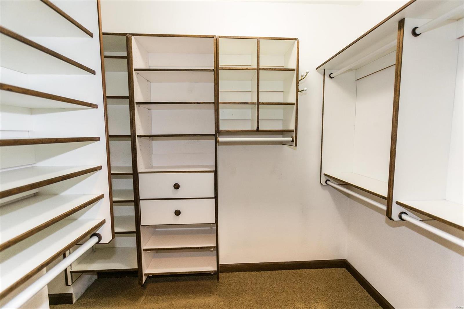 Cheshire Farm - Residential