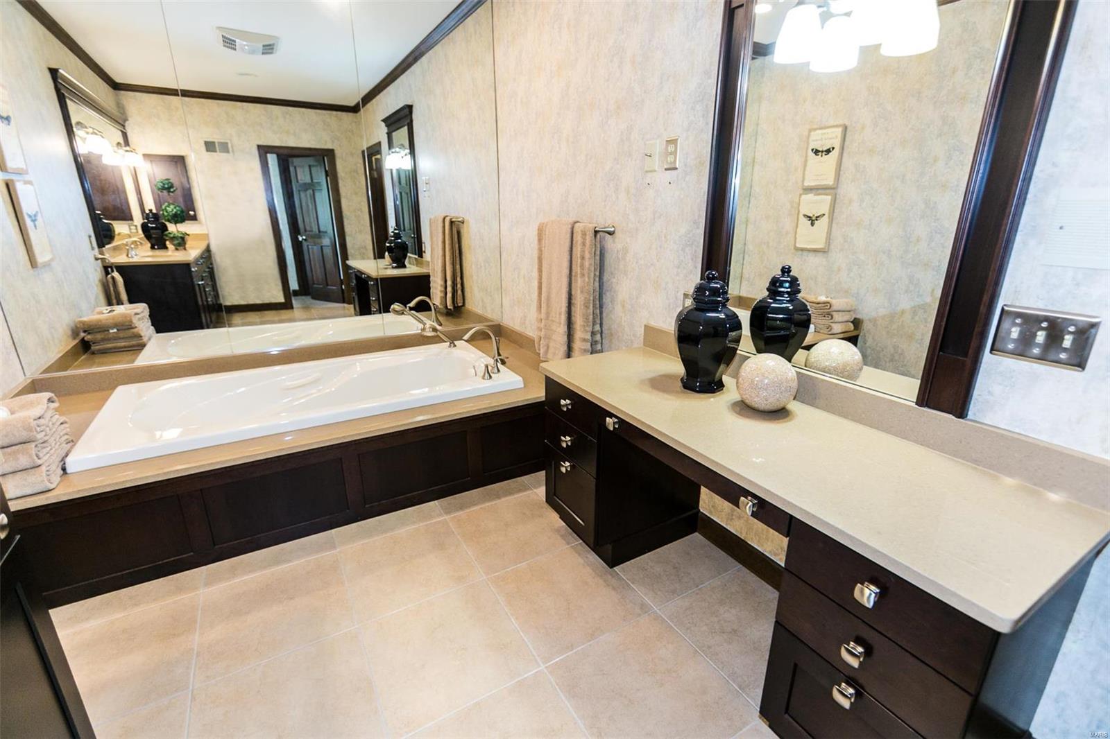 Cheshire Farm - Residential