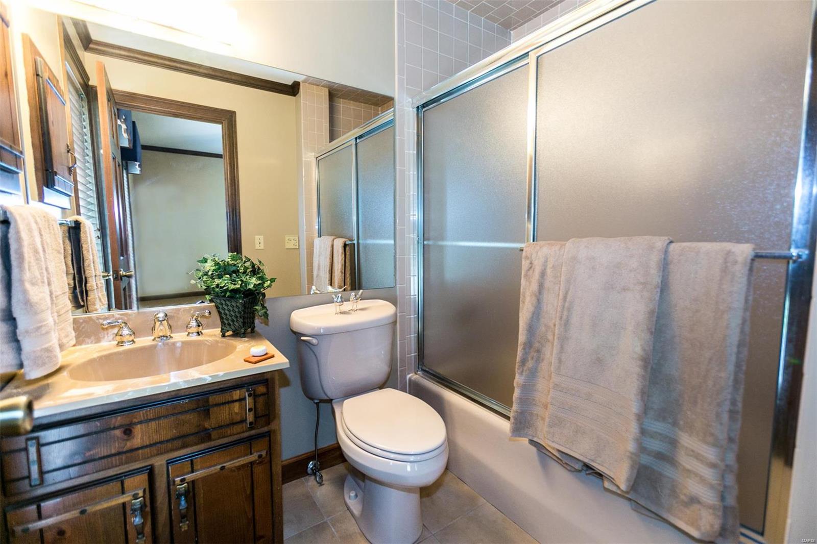 Cheshire Farm - Residential