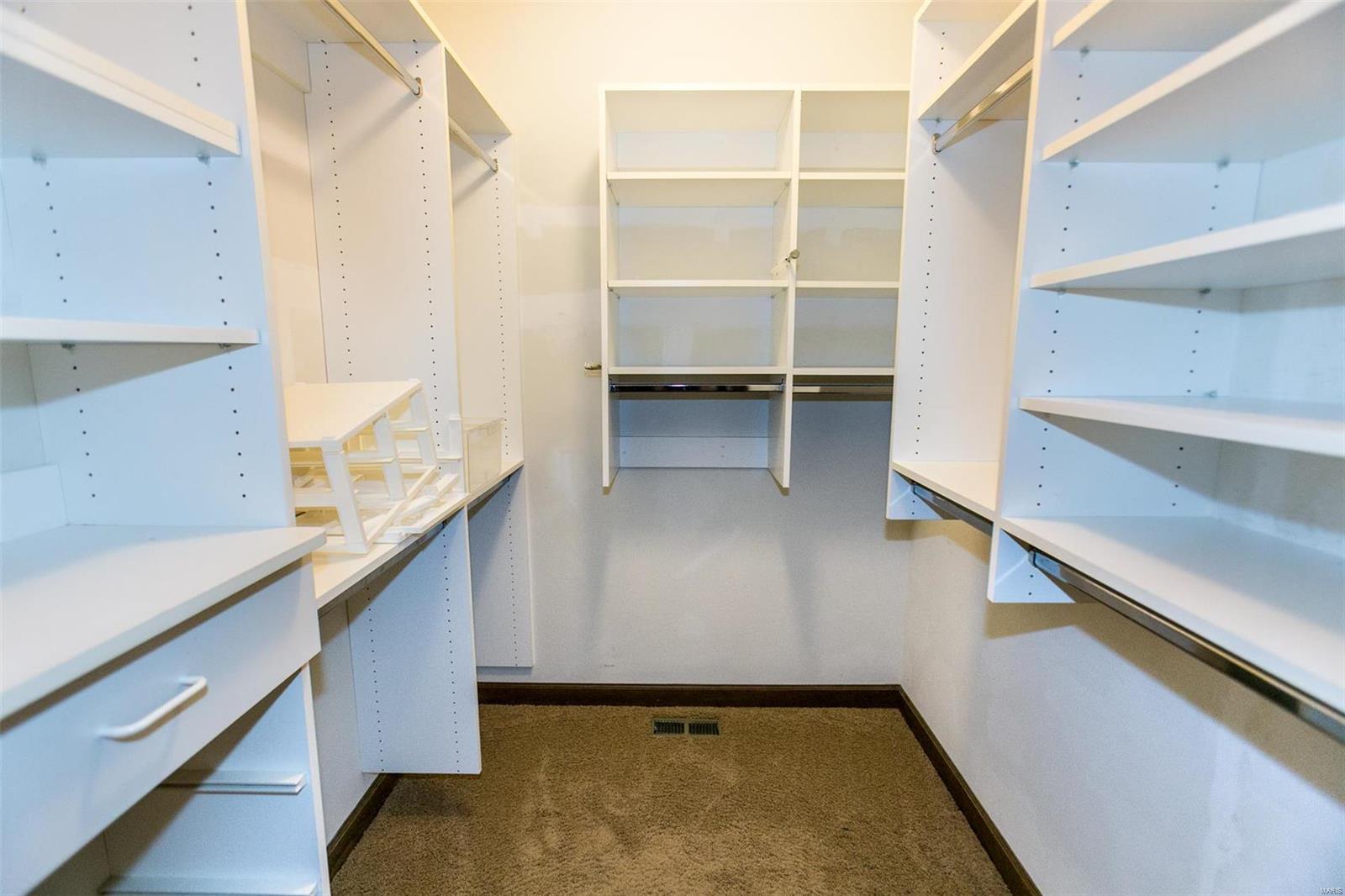 Cheshire Farm - Residential