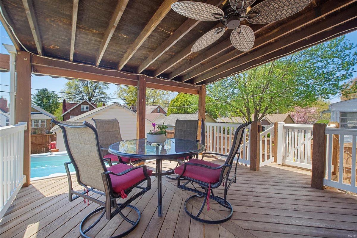 St Louis, Missouri 63109, United States, 4 Bedrooms Bedrooms, ,3 BathroomsBathrooms,Residential,Pending,115496