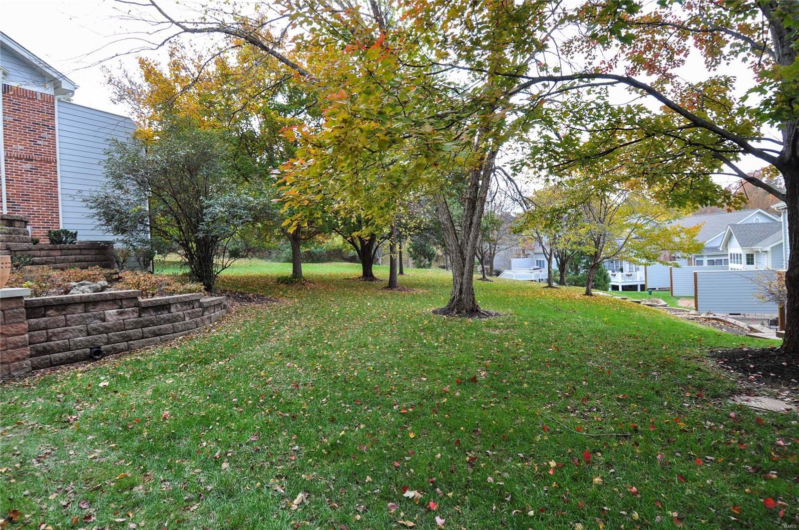 Terraces At Woods Mill Cove Five - Residential