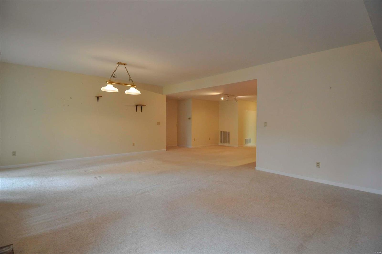 Terraces At Woods Mill Cove Five - Residential