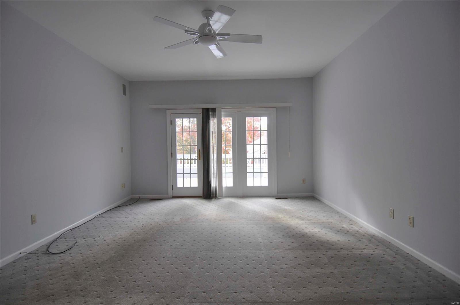 Terraces At Woods Mill Cove Five - Residential