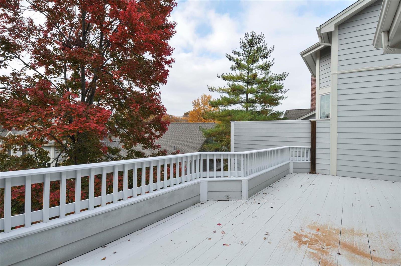 Terraces At Woods Mill Cove Five - Residential