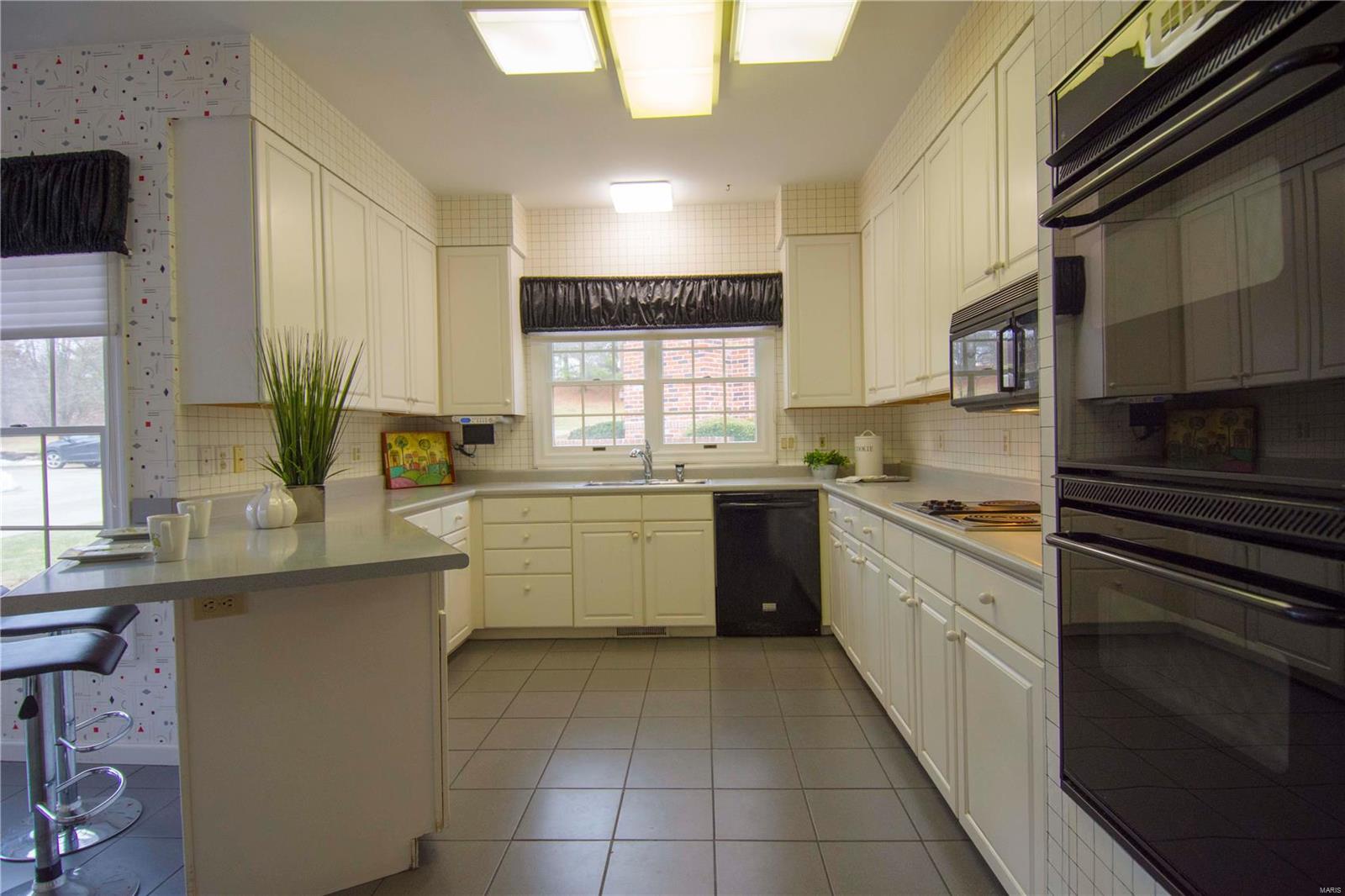 Terraces At Woods Mill Cove Five - Residential