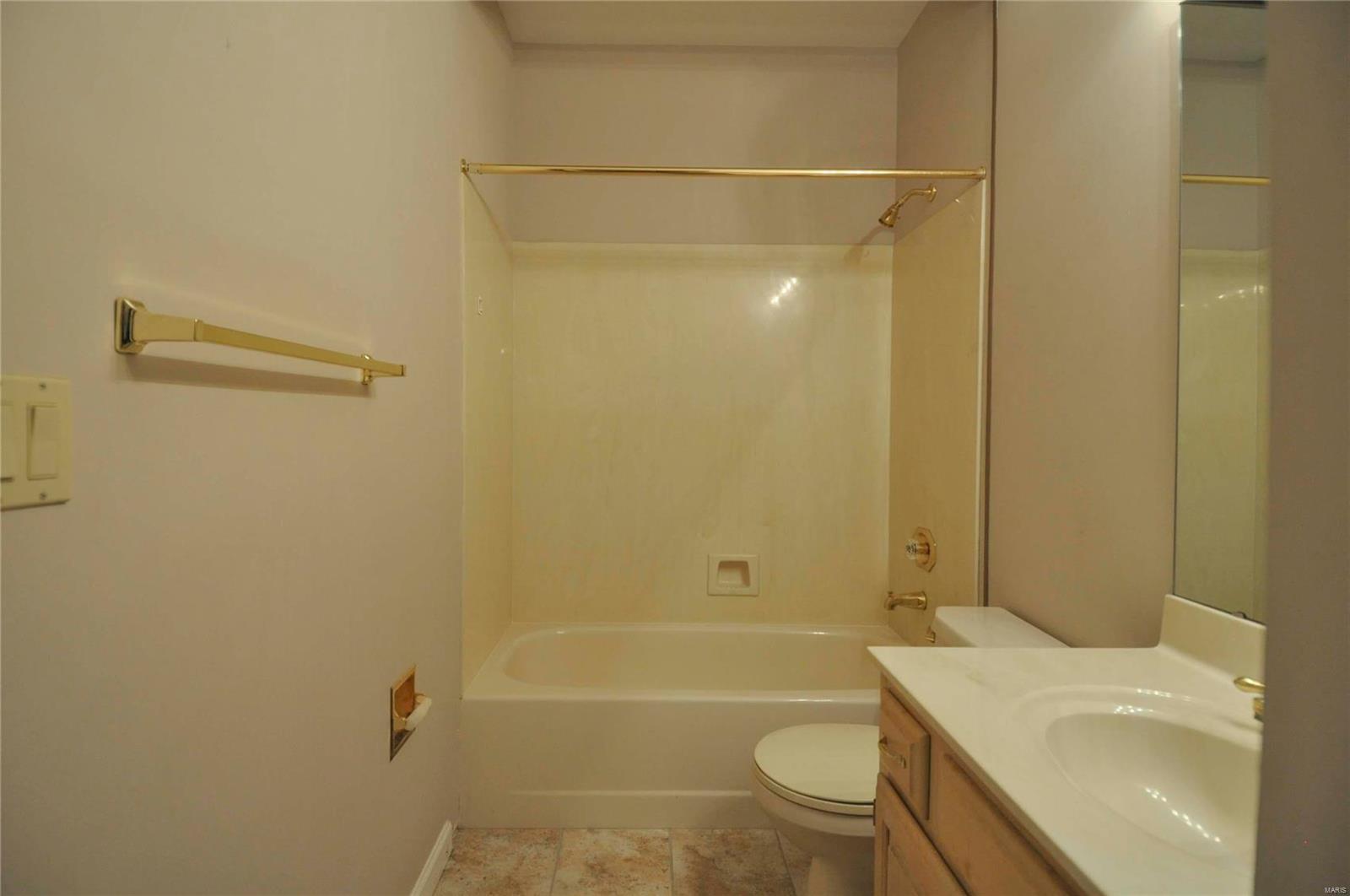 Terraces At Woods Mill Cove Five - Residential