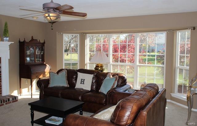 Twin Chimneys - Residential
