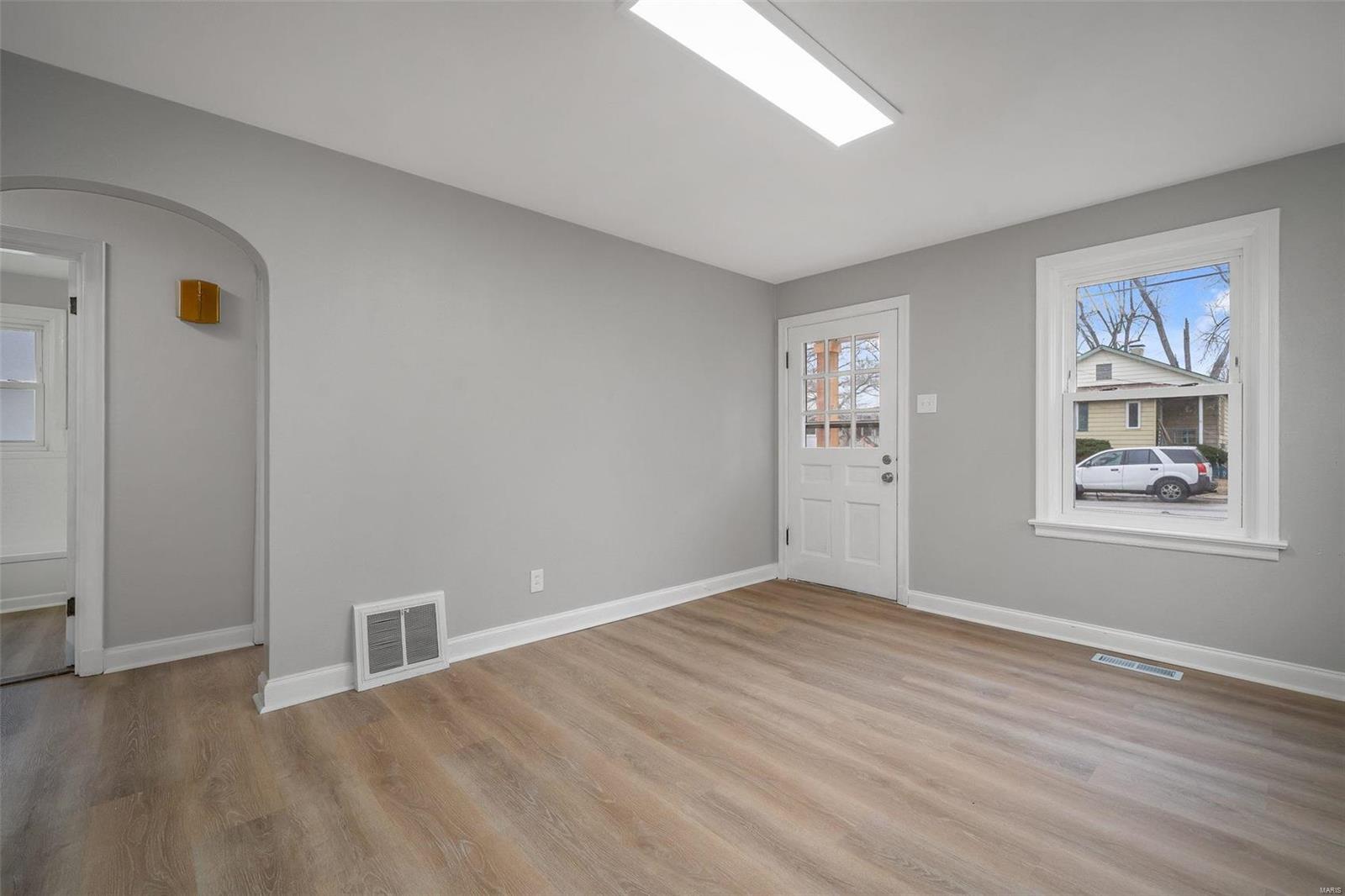 JONELL COURT - Residential