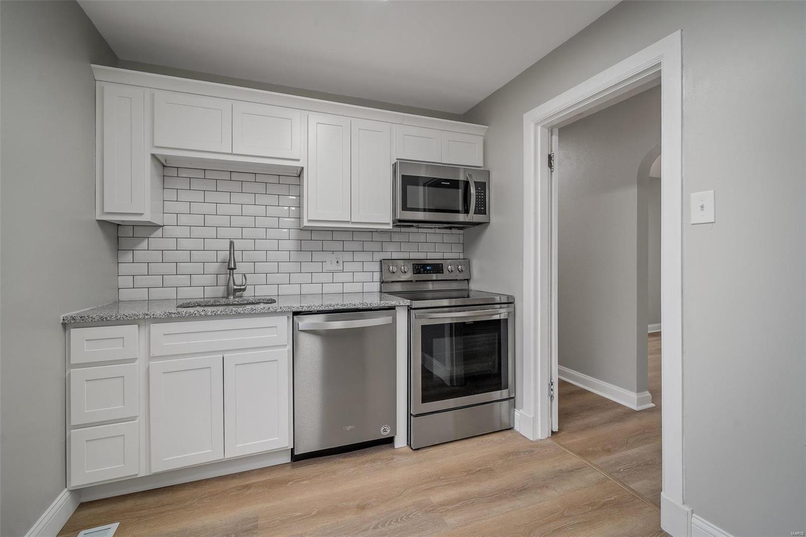 JONELL COURT - Residential