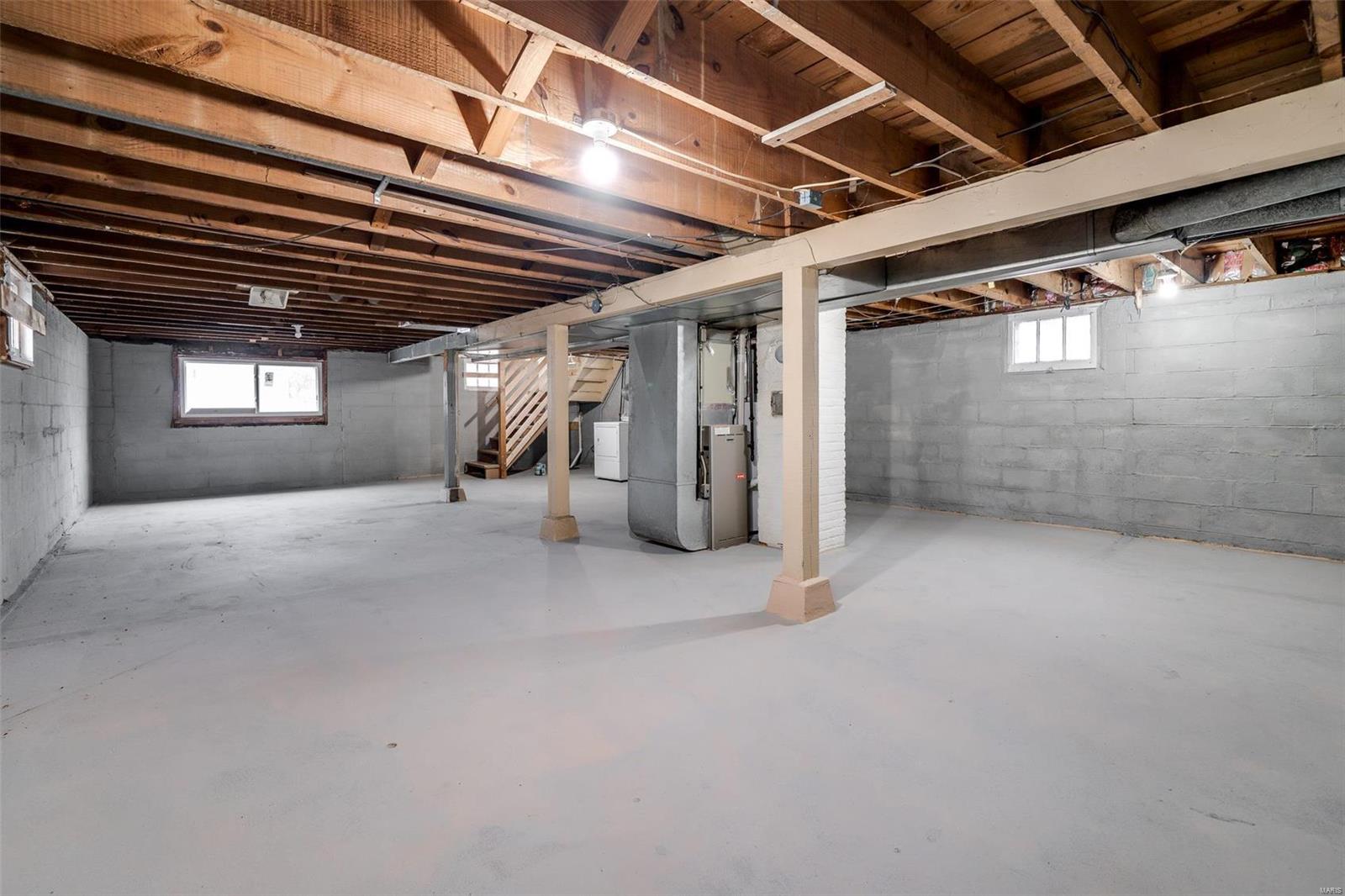 JONELL COURT - Residential