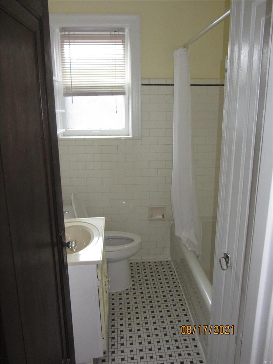 University Park - Residential Lease