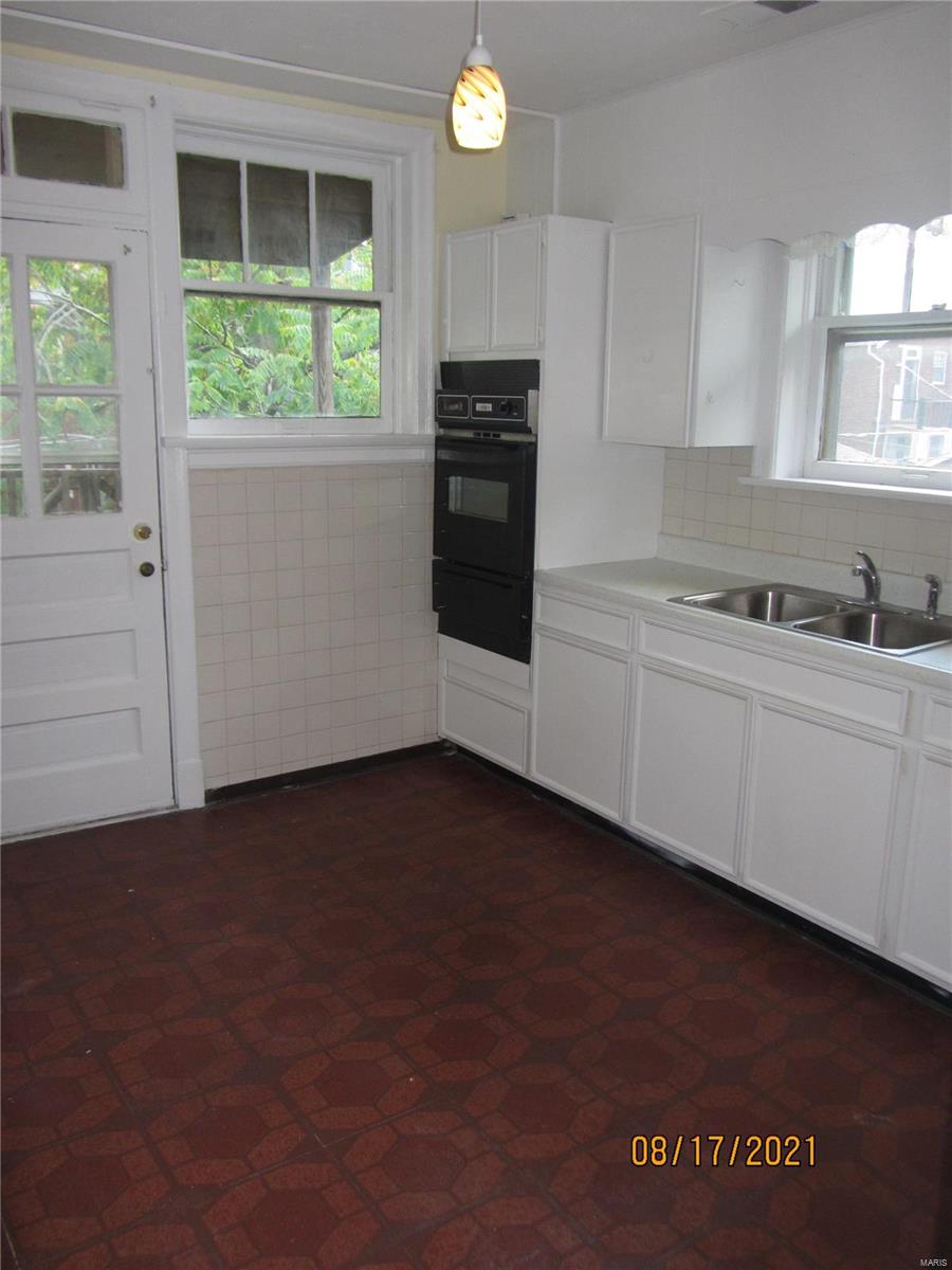 University Park - Residential Lease