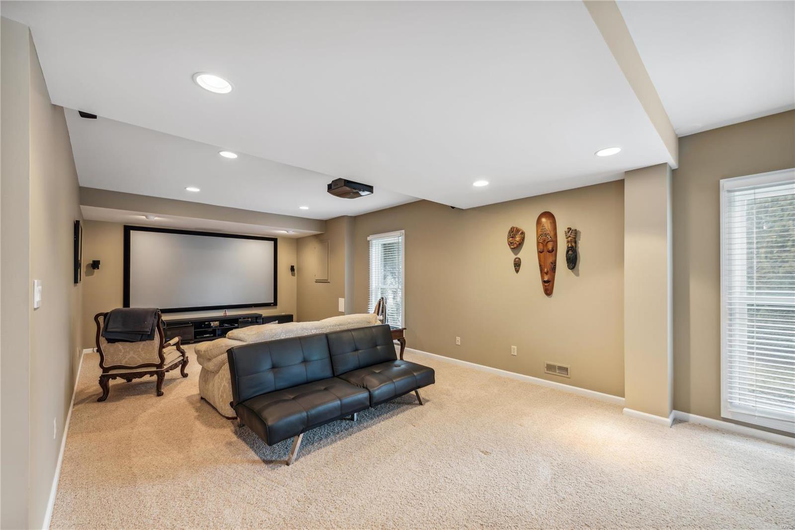 Pine Creek - Residential