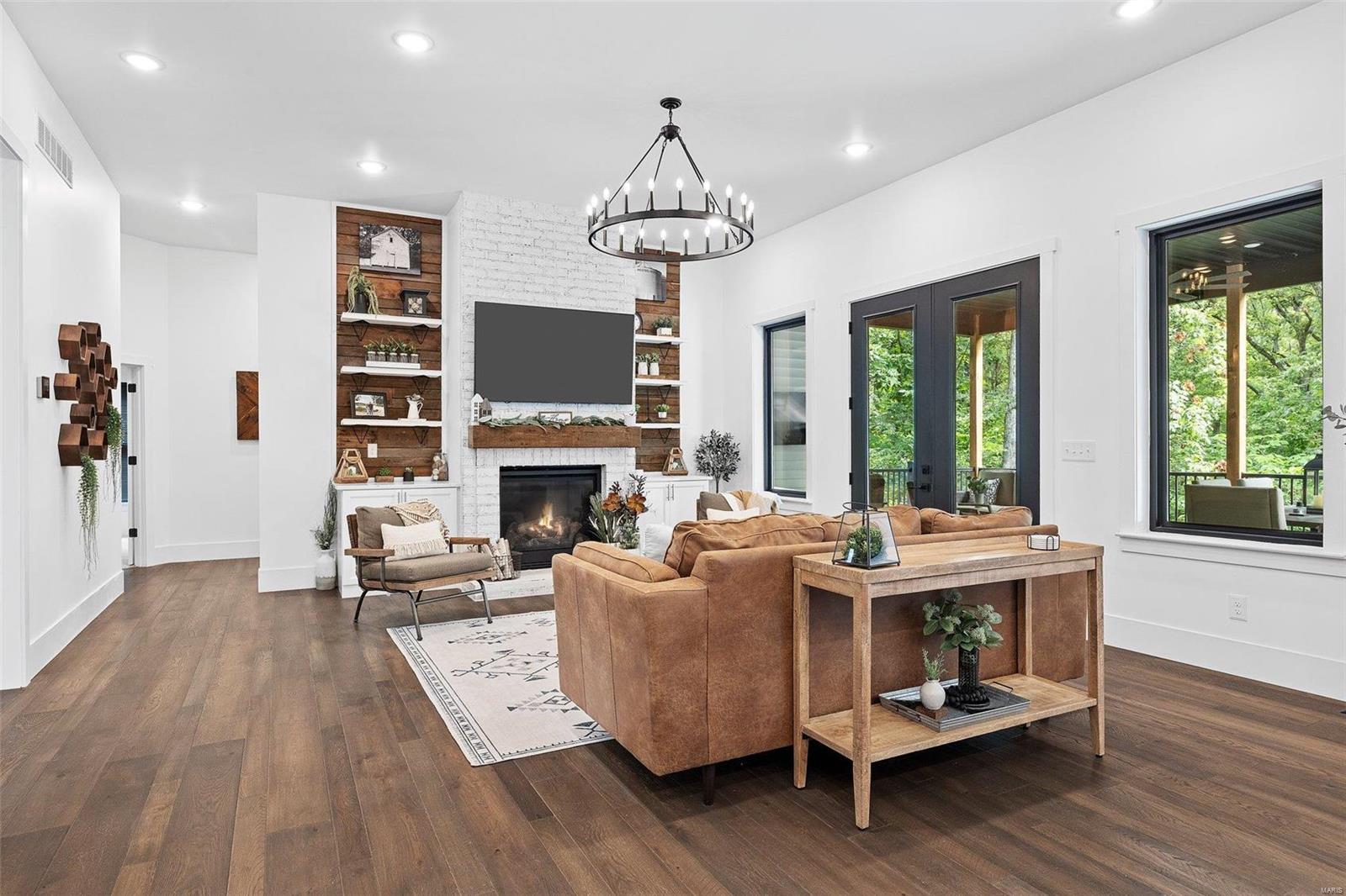 Lake Forest - Residential