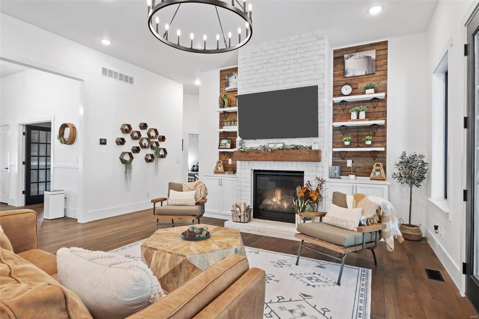 Lake Forest - Residential