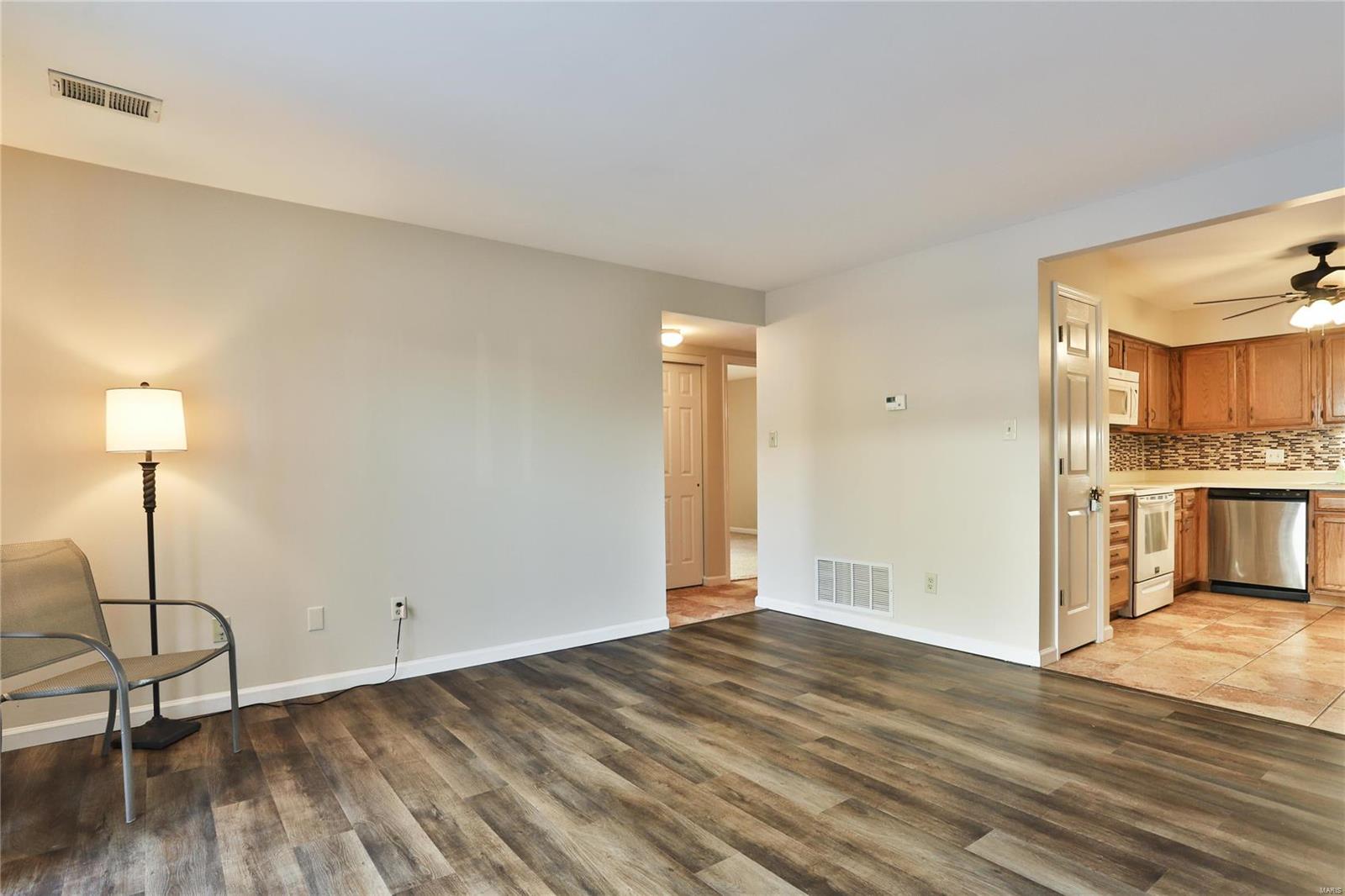 Treetop Condo Ph II - Residential