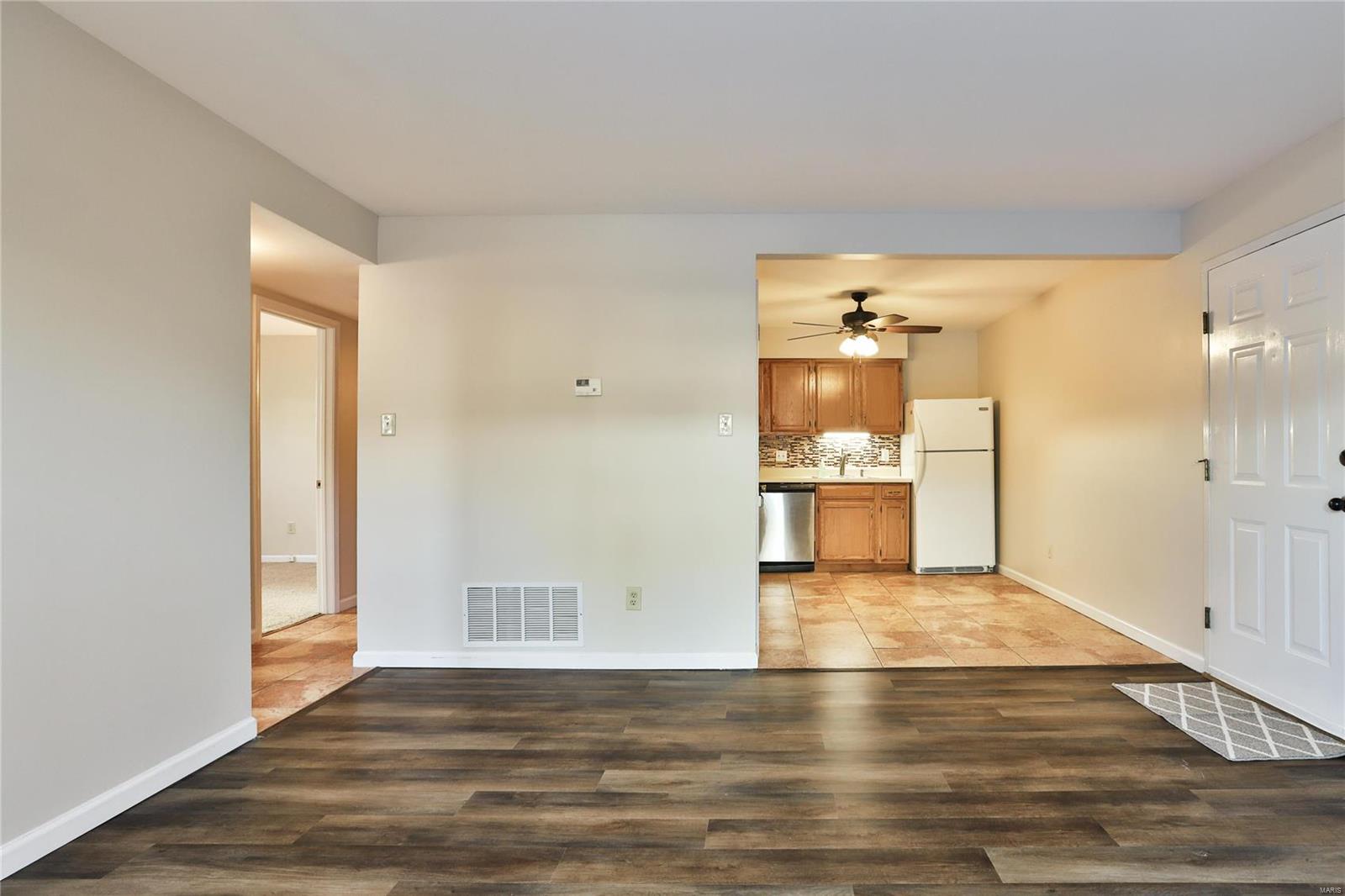 Treetop Condo Ph II - Residential