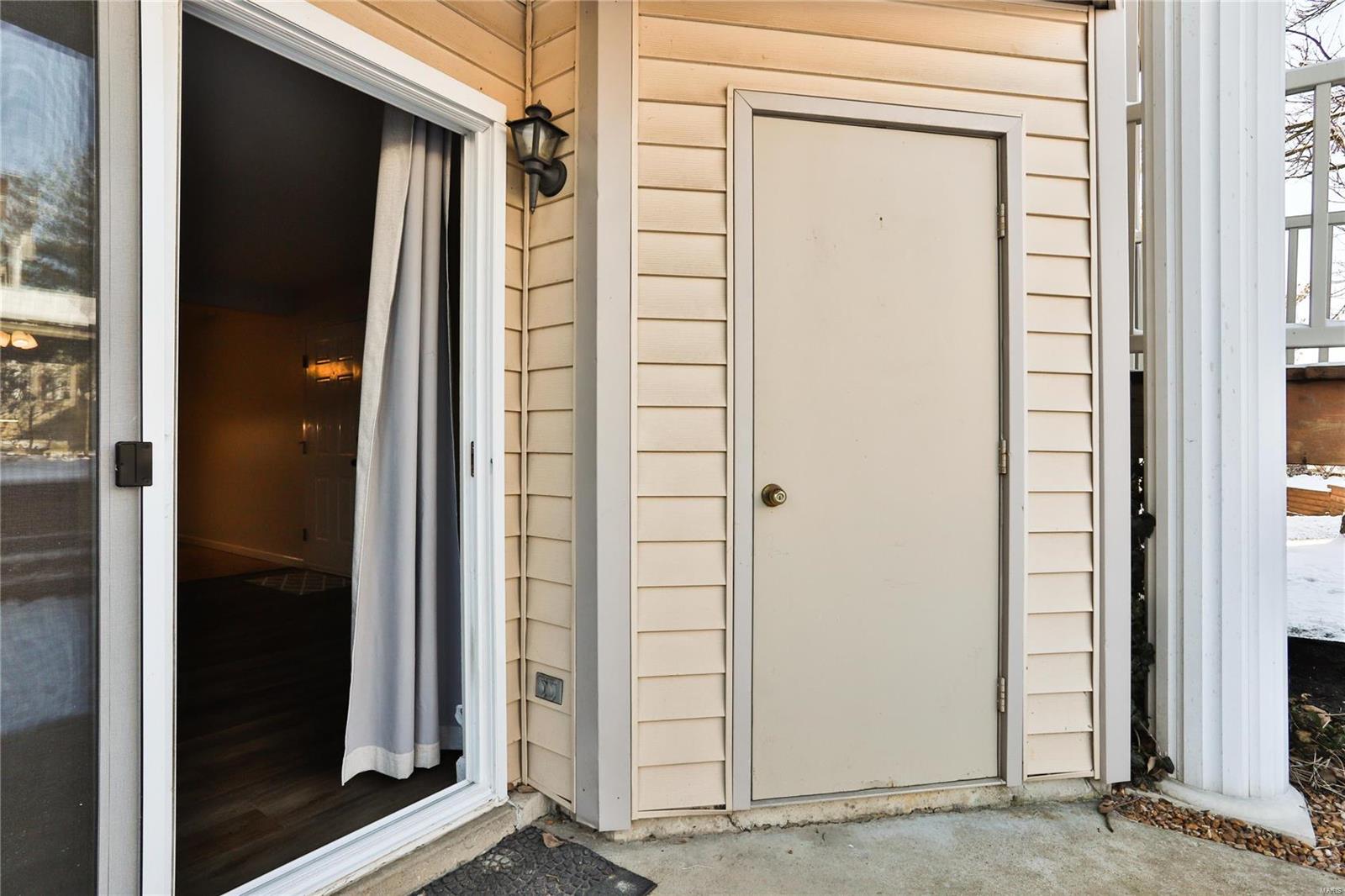 Treetop Condo Ph II - Residential