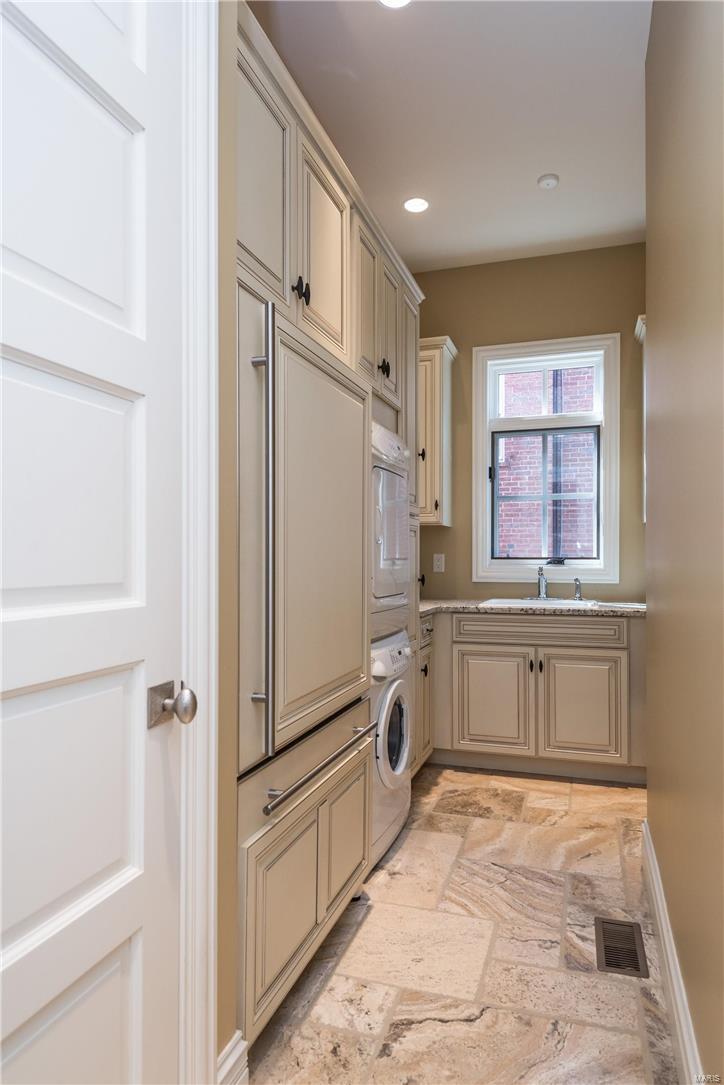 Clayton Gardens - Residential