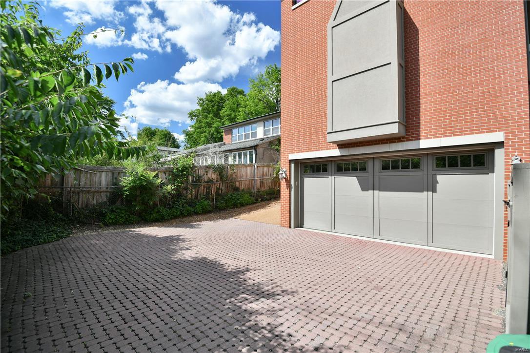 Clayton Gardens - Residential