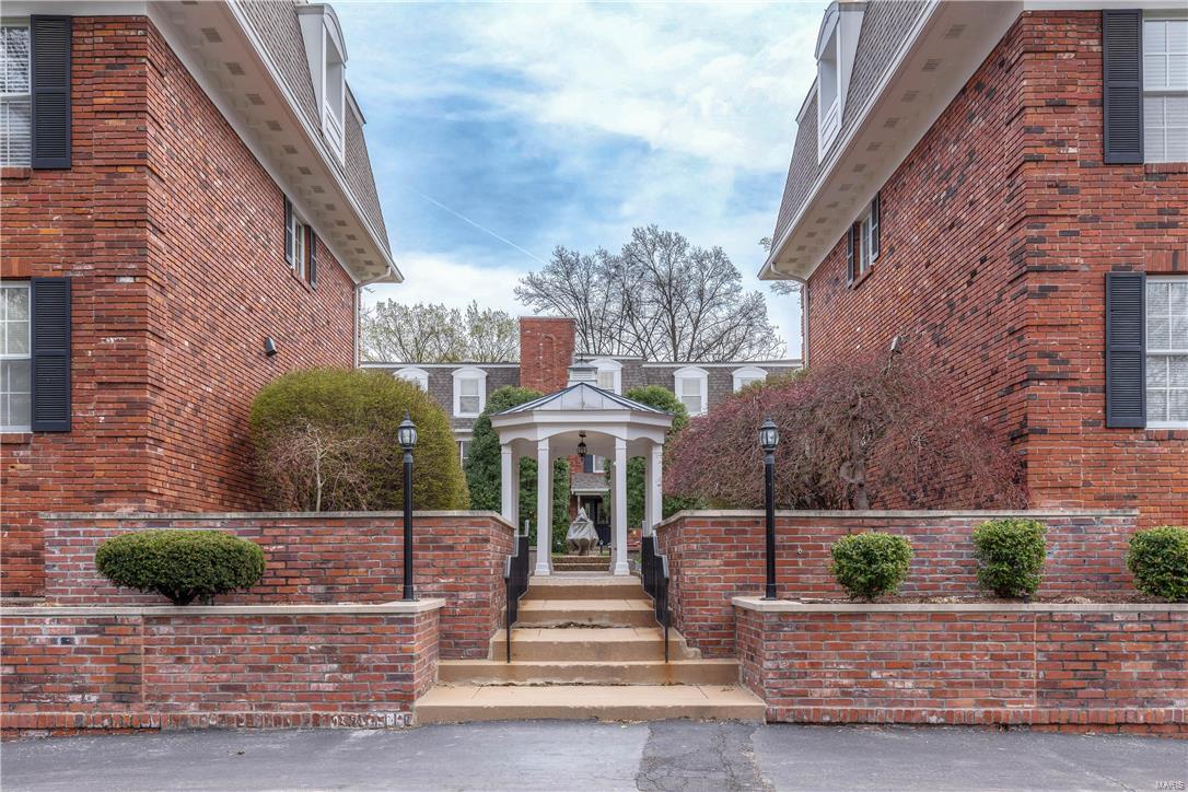 Homewood II Condo - Residential