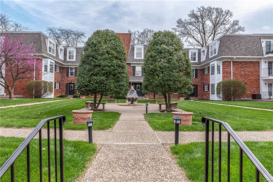 Homewood II Condo - Residential