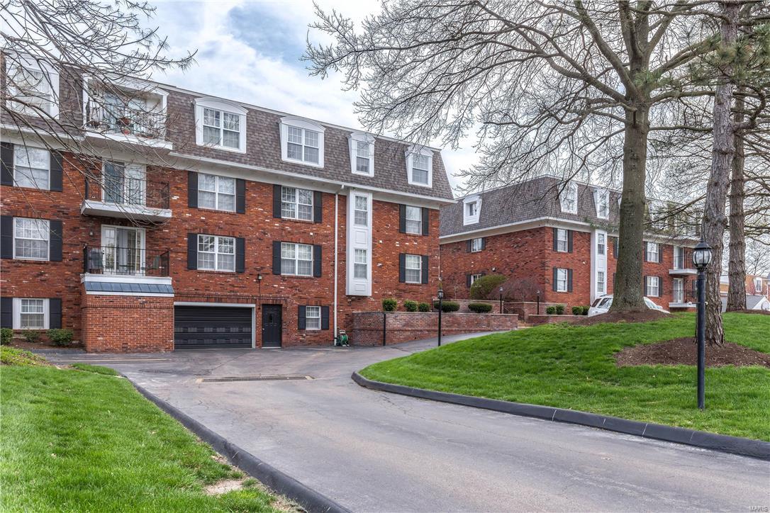 Homewood II Condo - Residential