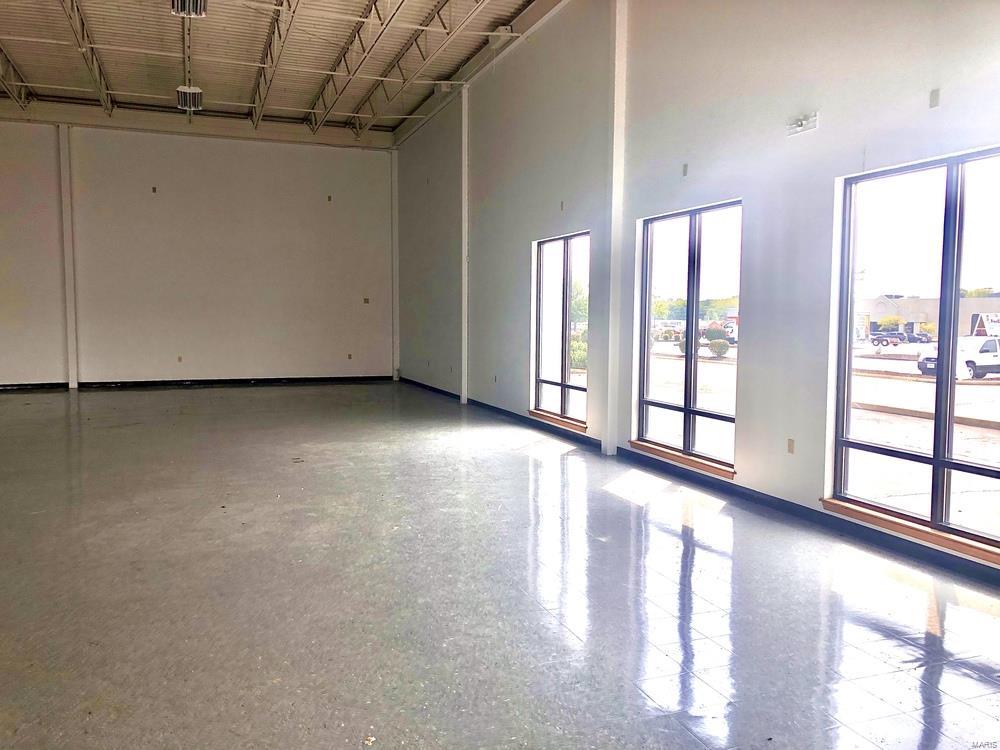 Unknown - Commercial Sale