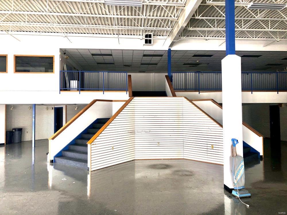 Unknown - Commercial Sale