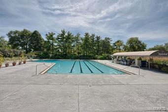 The Villas At Meadowbrook - Residential