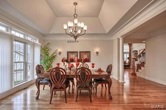 The Villas At Meadowbrook - Residential