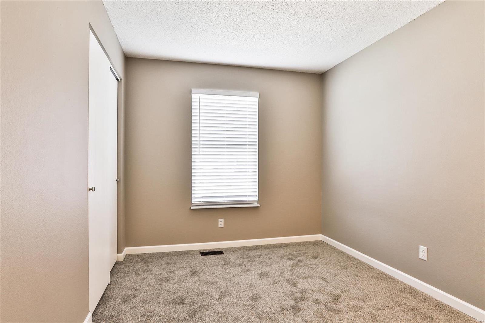 Apple Valley Farms - Residential