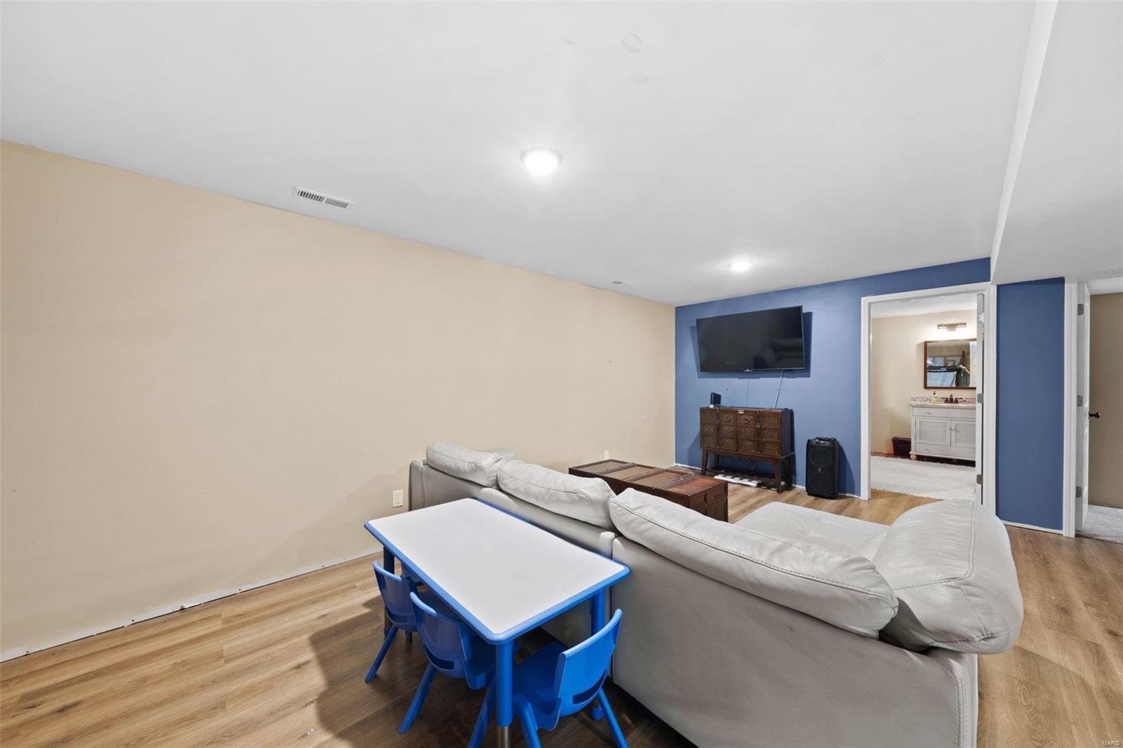 North Moore Estates - Residential