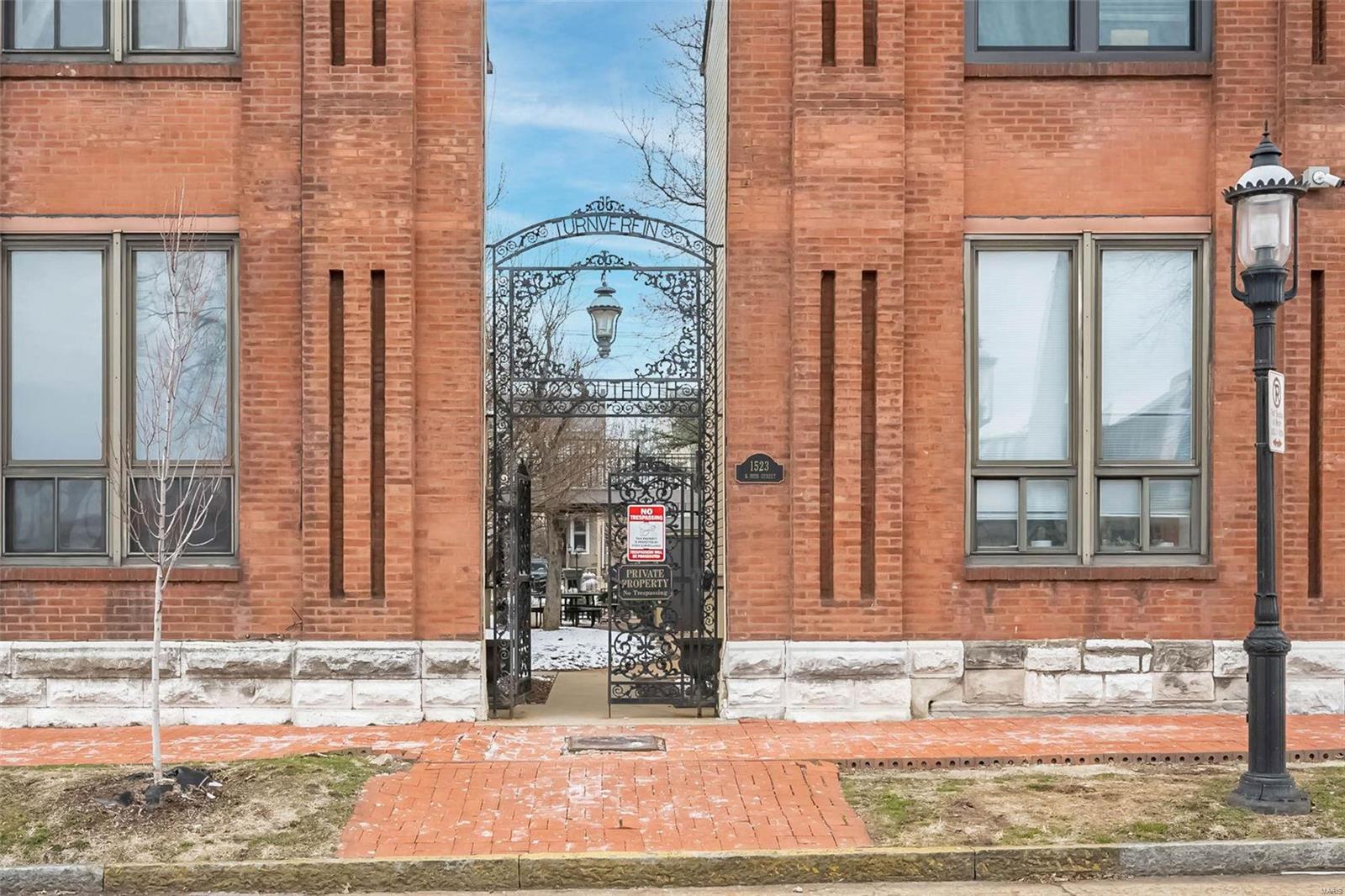 1523 S 10th Street 207