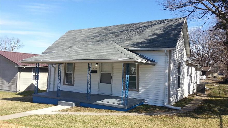 This 3 bedroom home with upper floor storage or maybe a play room and main floor laundry make this the  perfect place to call home! Offering newer roof and updated with kitchen appliances included; Easy access and additional parking just minutes from Highway 67; Large back yard to enjoy with additional parking off the alley access.