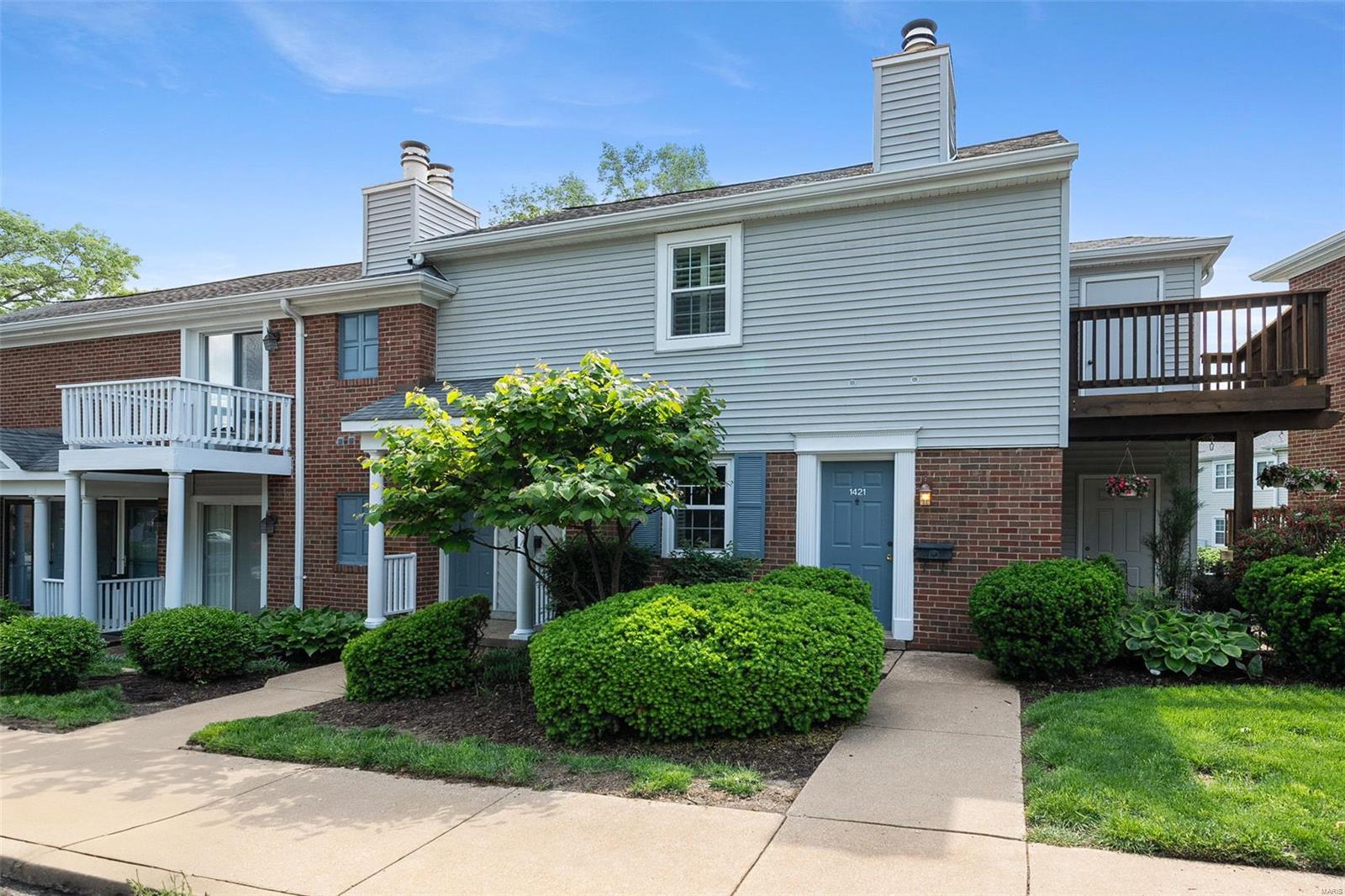 1423 Peacock Lane