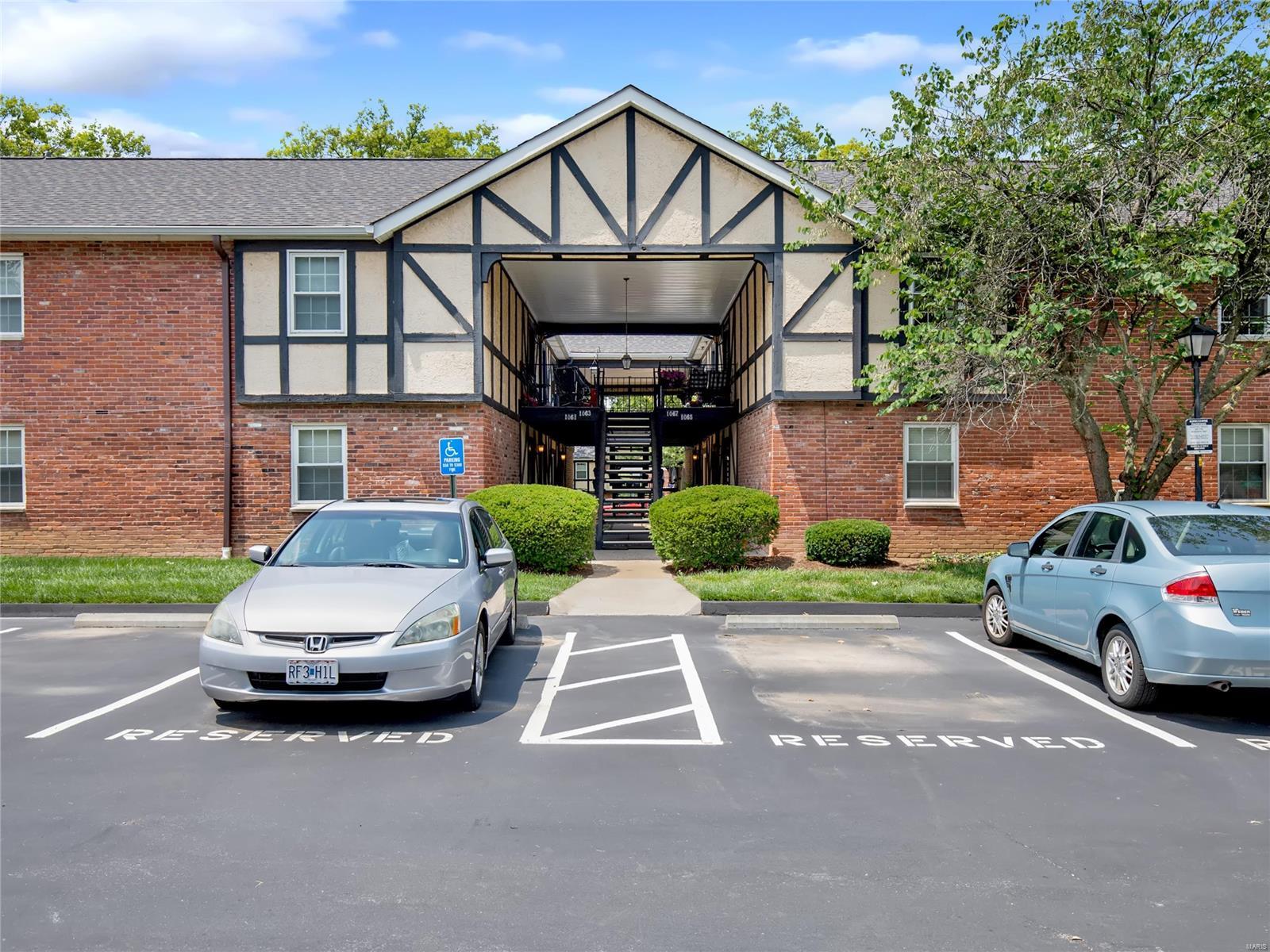 Kirkshire Condo The - Residential