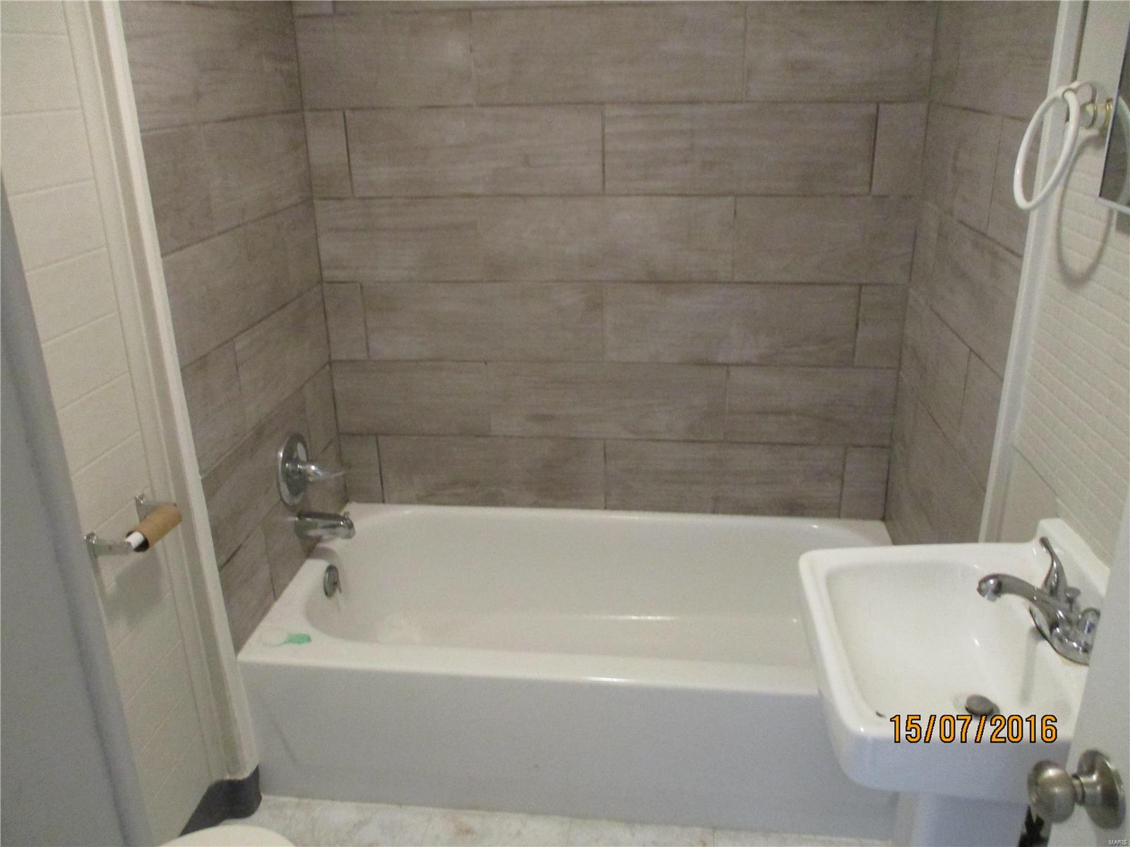 Goodins Little Acres 01 - Residential Lease