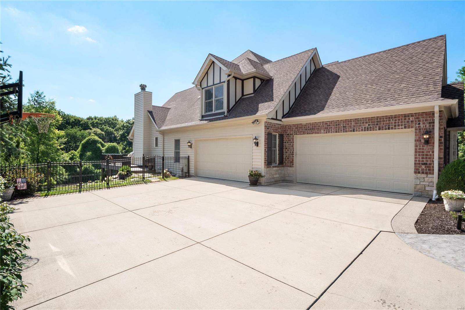 Tara Estates - Residential