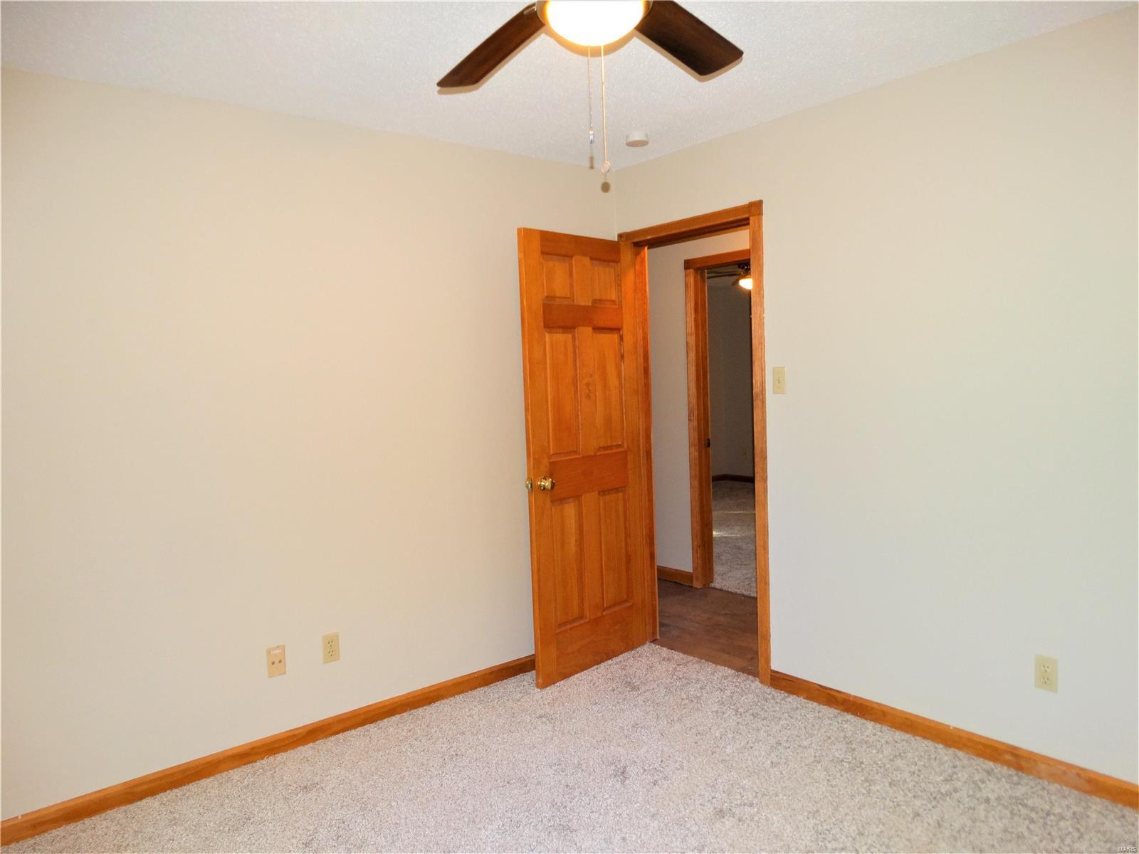 Summit Manor - Residential