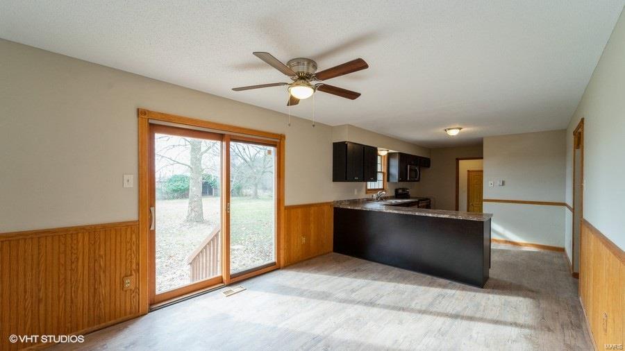 Summit Manor - Residential