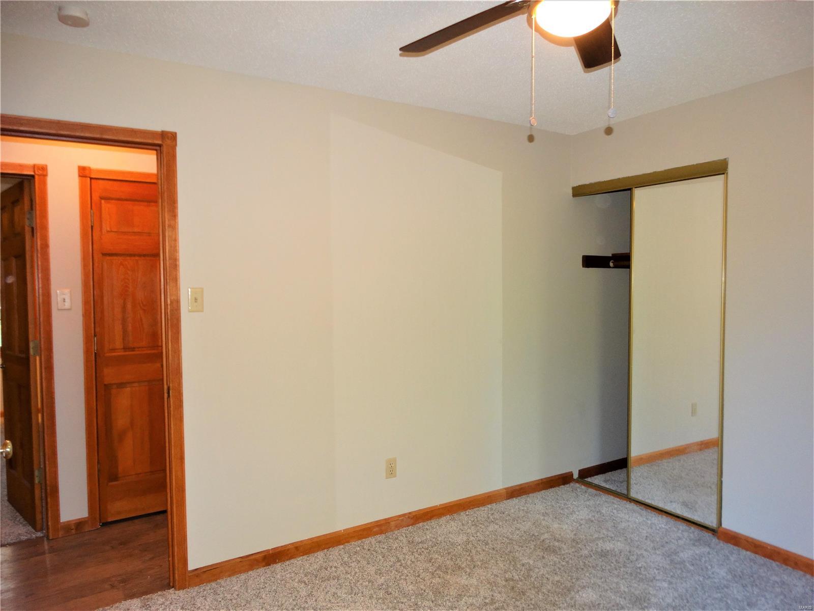 Summit Manor - Residential