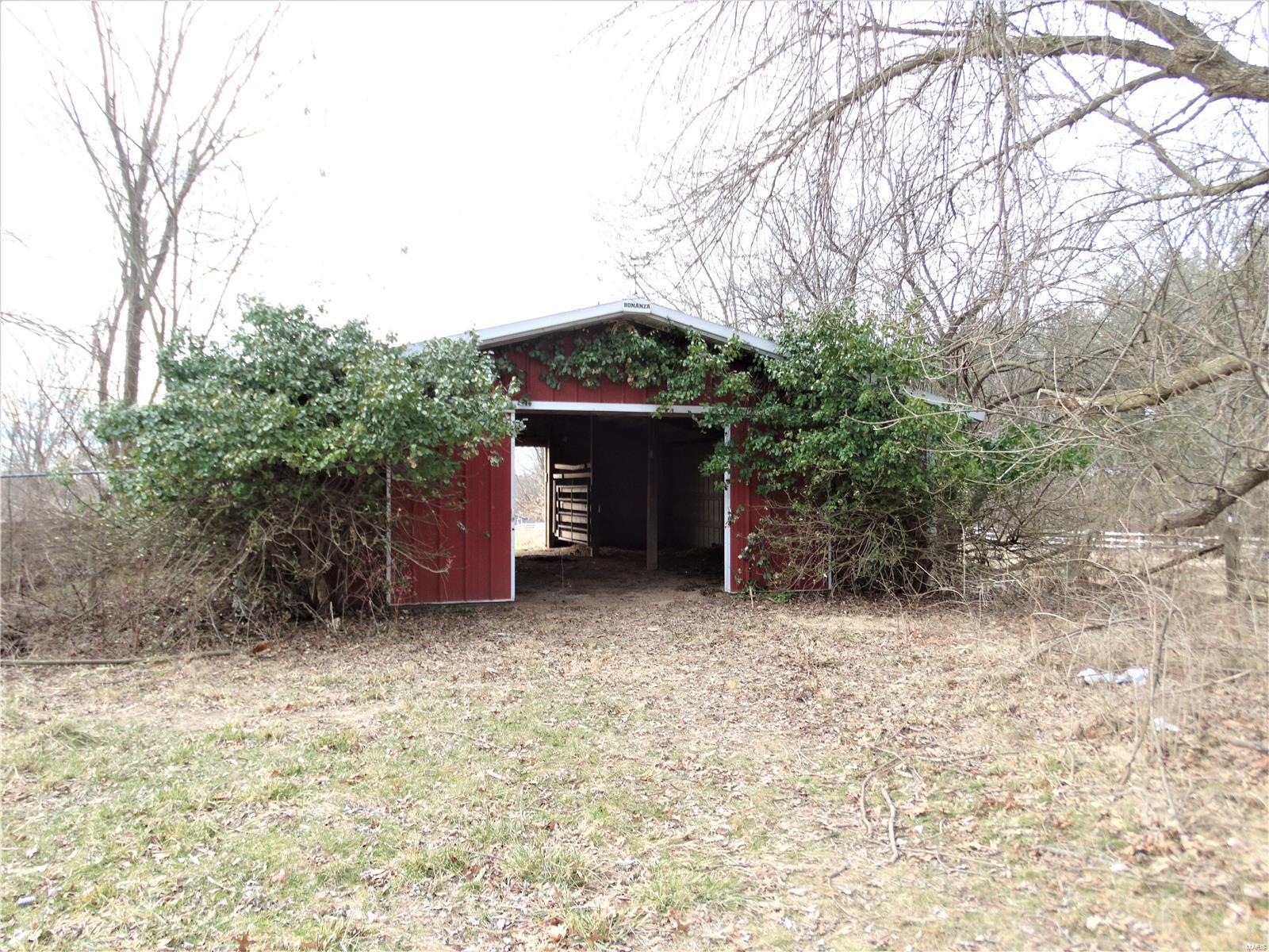 Summit Manor - Residential