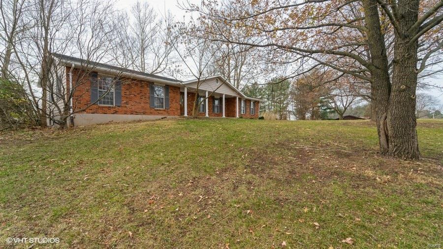 Summit Manor - Residential