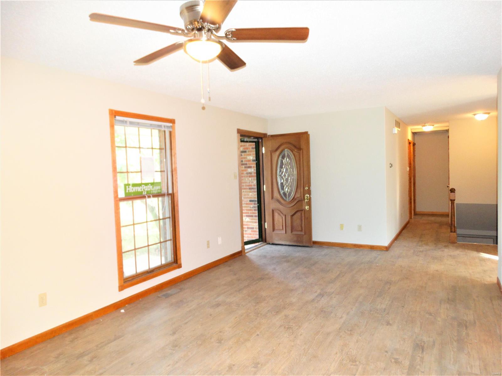 Summit Manor - Residential