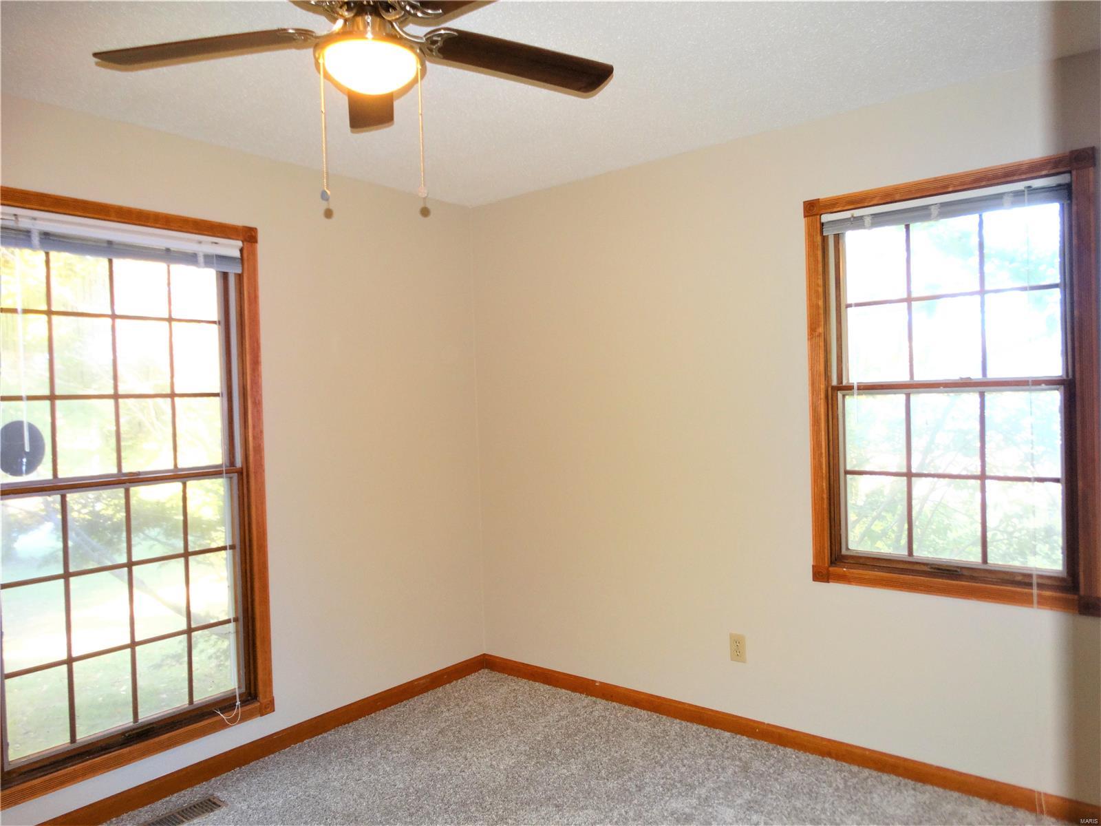 Summit Manor - Residential